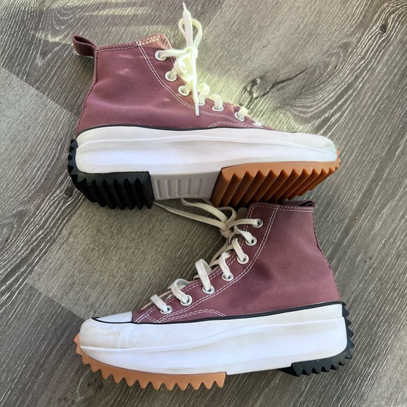 Converse Women's High-Top Sneakers in Maroon and White Size 6.5 - Picture 4 of 6